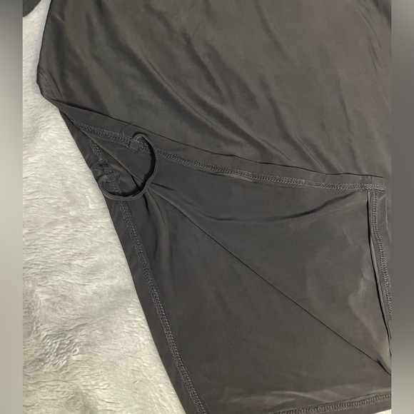 Black Mesh Sleeved Mini Dress with leg slit - Picture 4 of 5